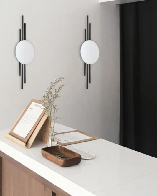 Black metal and Aluminum LED Wall Light