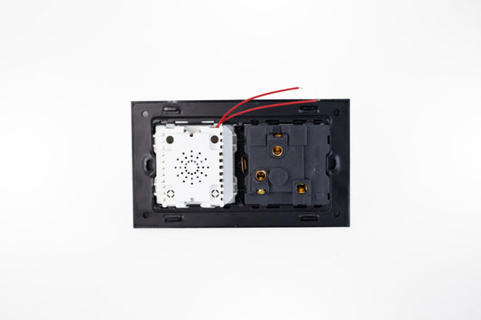 Glass 15A socket with USB/C point
